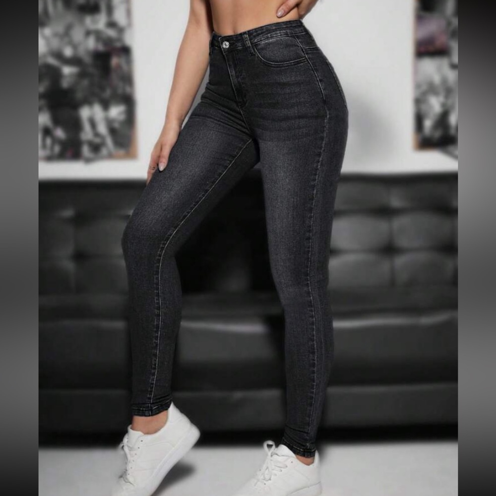 Black gray skinny jeans NWOT